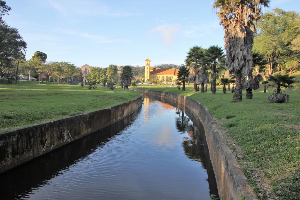 Chale Do Lago Araxa Exterior photo